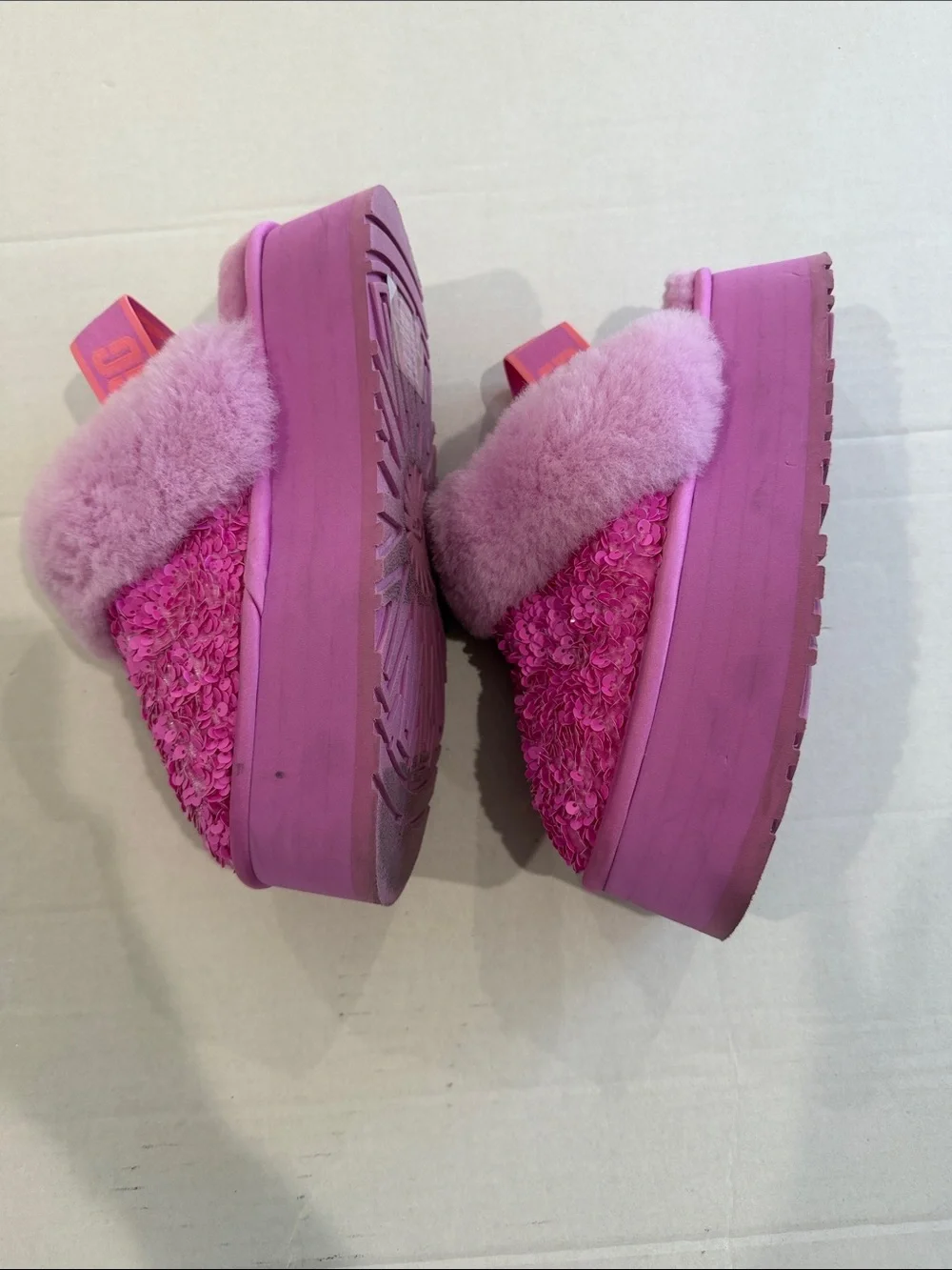 Uggs pink sequin faux slip on chunky fun kettle nib
